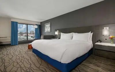 DoubleTree by Hilton Racine Harbourwalk