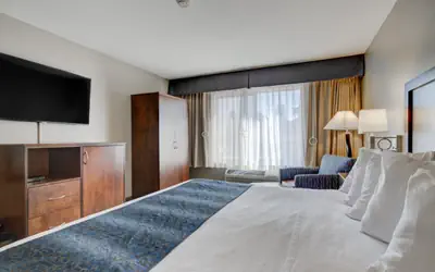 Whitefish Riverfront Hotel