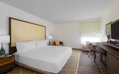 Holiday Inn La Mirada Buena Park by IHG