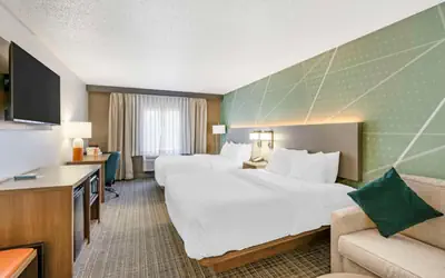 Comfort Inn & Suites Louisville Airport Fair & Expo