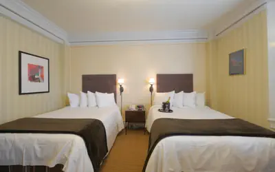 Executive Hotel Vintage Court