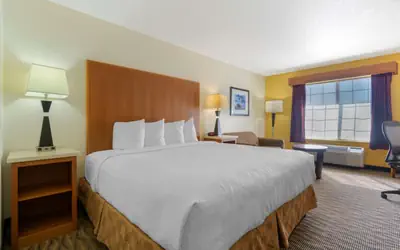 Best Western Plus Park Place Inn & Suites