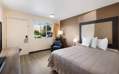 Knights Inn Sierra Vista / East Fry