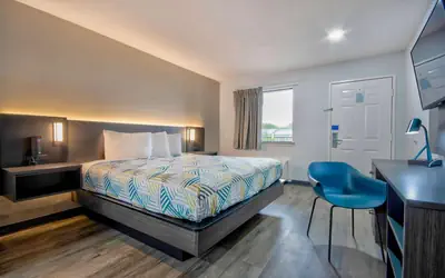 Studio 6 - Texas City, TX