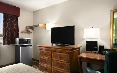 Travelodge by Wyndham Battle Creek