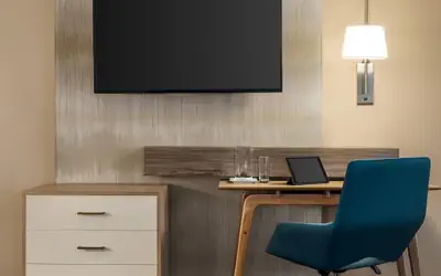 Crowne Plaza Cleveland at Playhouse Square by IHG