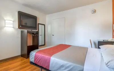 Motel 6-San Diego, CA - North