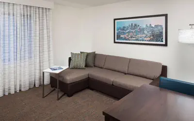 Residence Inn Kansas City Country Club Plaza