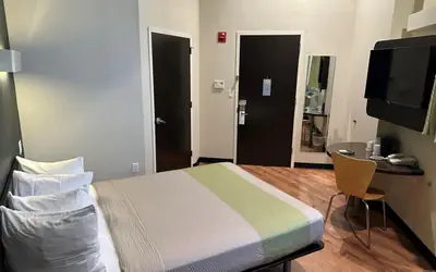 Feather Factory Hotel