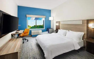 Holiday Inn Express and Suites Wheeling by IHG