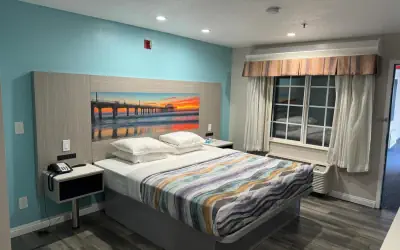 Wave Hotel Manhattan Beach