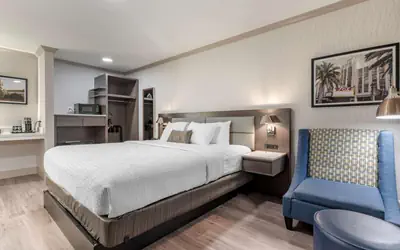 Best Western Plus Executive Suites