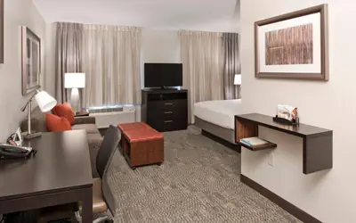 Staybridge Suites - Charlotte Ballantyne by IHG