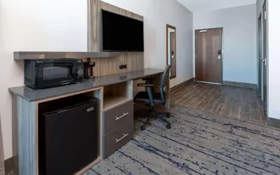 La Quinta Inn & Suites by Wyndham Dallas - Frisco Stadium