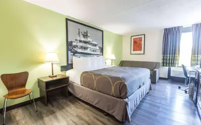 Super 8 by Wyndham Branson Andy Williams Theatre