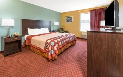 Super 8 by Wyndham Troy IL/St. Louis Area