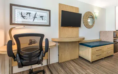 Best Western Plus Capitola By-the-Sea Inn & Suites