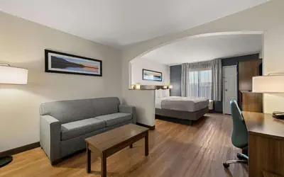 Quality Inn & Suites Matthews - Charlotte