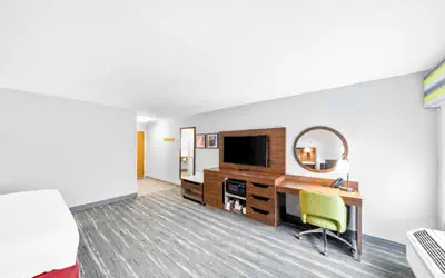 Hampton Inn South Heritage Park