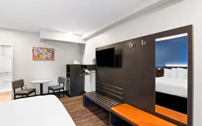 Econo Lodge Bethel - Danbury