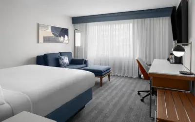 Courtyard by Marriott San Diego Central