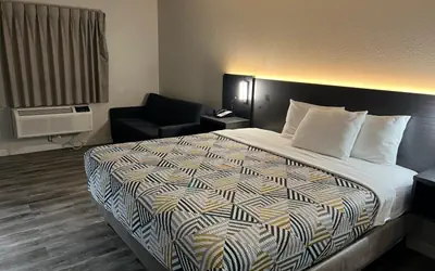 Motel 6 Tulsa, OK Airport