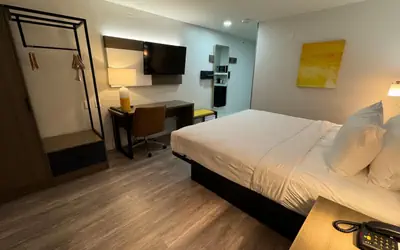 Comfort Inn & Suites Salt Lake City I-80 I-15 Downtown