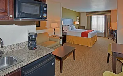 GreenTree Inn and Suites Florence, AZ