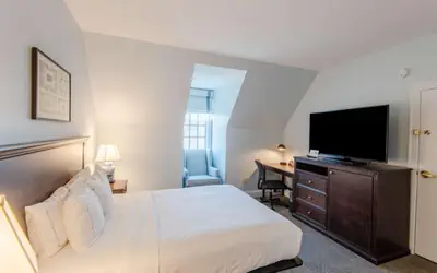 The Founders Inn & Spa Tapestry Collection By Hilton