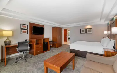 Comfort Inn Manchester Airport