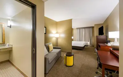 Comfort Suites El Paso West