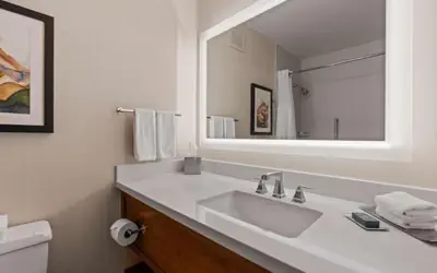 DoubleTree by Hilton Spokane City Center