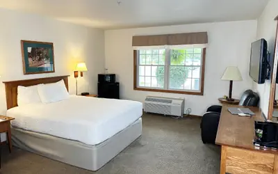 Farmstead Inn and Conference Center