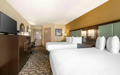 Best Western Plus Oceanside Palms