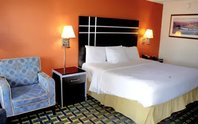 Days Inn by Wyndham Salem