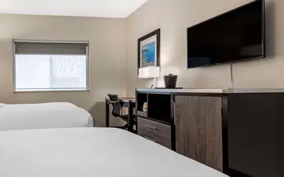 Comfort Inn & Suites Liverpool - Syracuse