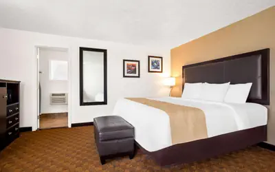 Quality Inn Port Angeles - near Olympic National Park