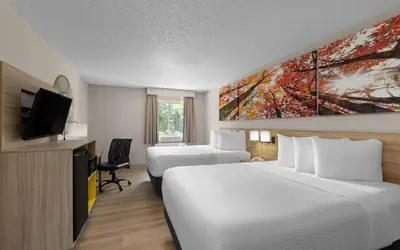 Days Inn by Wyndham Carthage