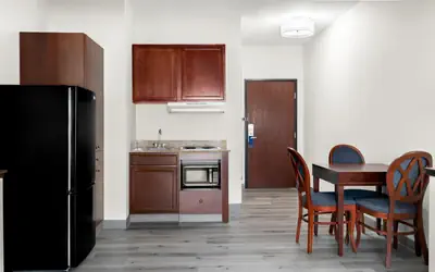 Comfort Suites Southfield-Detroit