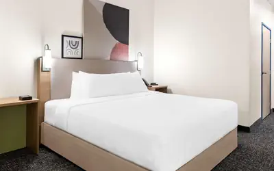 Spark by Hilton Springfield Southwest