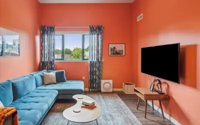 VioletSuitesPDX Boutique Hotel