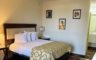 Baymont by Wyndham Johnson City