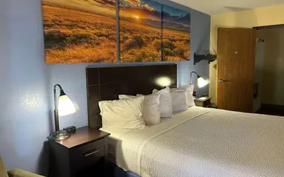 Days Inn by Wyndham Holbrook