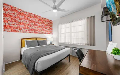 Greenview Hotel By Lowkl