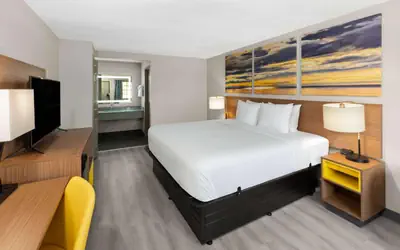 Days Inn & Suites by Wyndham Vicksburg