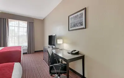 Best Western Plus Bradbury Inn and Suites