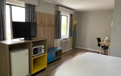 Days Inn by Wyndham Warrensburg