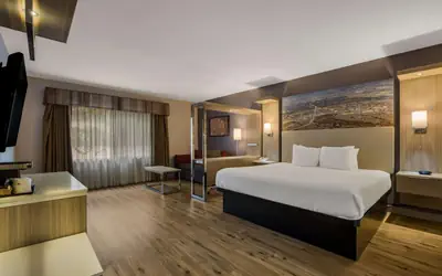 Best Western Diamond Bar Hotel & Suites