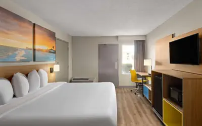 Days Inn by Wyndham Florence Near Civic Center