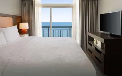 Hampton Inn & Suites Myrtle Beach Oceanfront